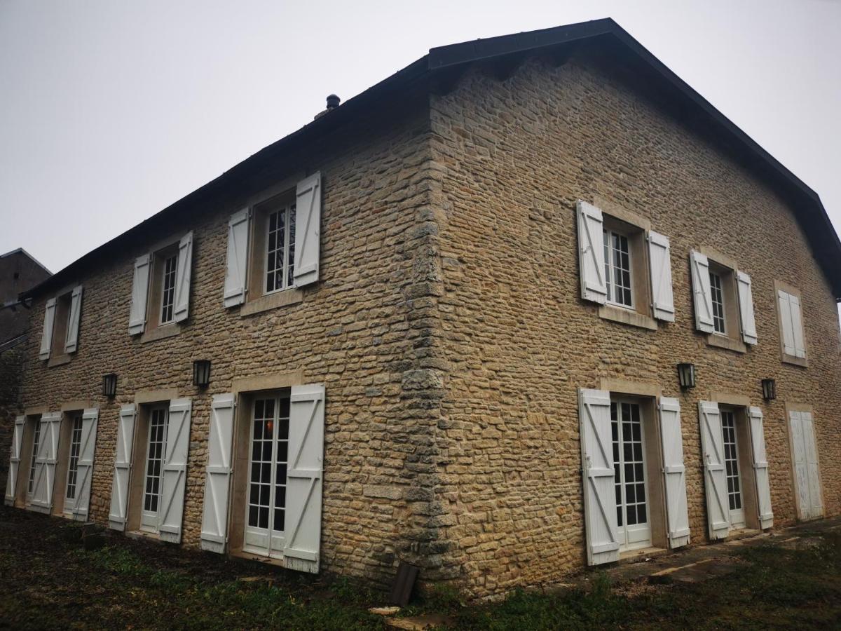 maison de campagne Isomes Extérieur photo