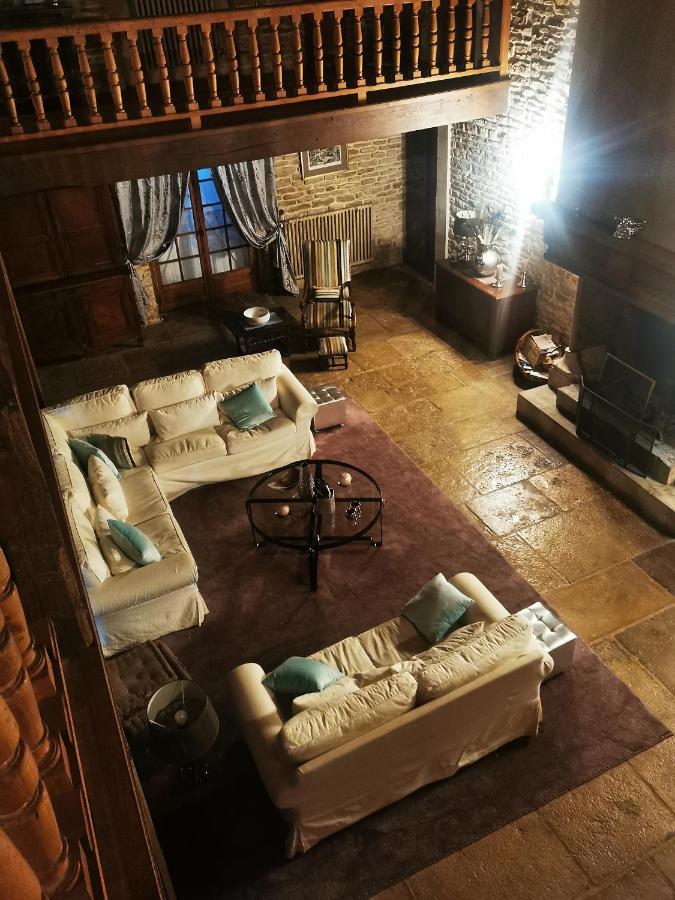 maison de campagne Isomes Extérieur photo